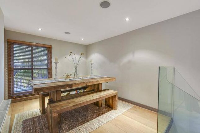 Terraced house to rent in Parkhill Road, London