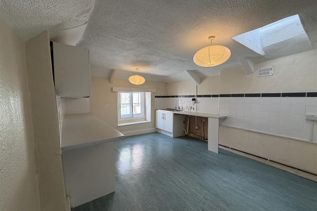 11, Biddicks Court, St. Austell photo 3