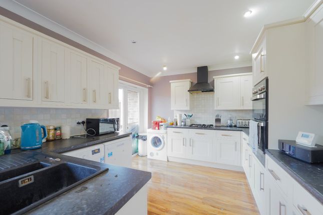 5, Sharphill Road, Nottingham photo 3