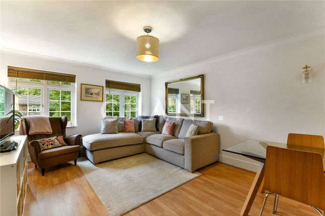 Flat for sale in West Bank, Enfield