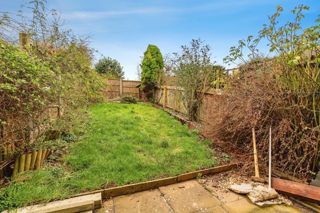 19, Honeysuckle Grove, Nottingham photo 4