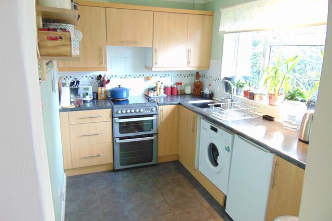 Flat E, Osterley Court, 36, Hamilton Road, Berkshire photo 2