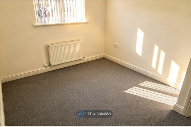 Berwig Court, Coedpoeth, Wrexham photo 4