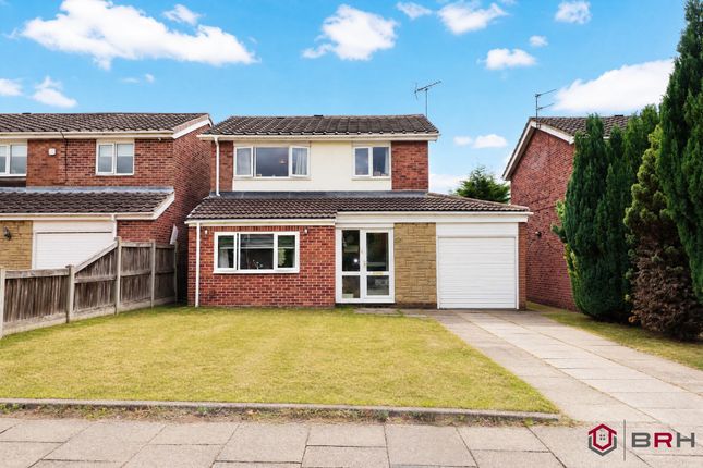 3-bed detached on 45 Whitton Close, Doncaster, £299,995