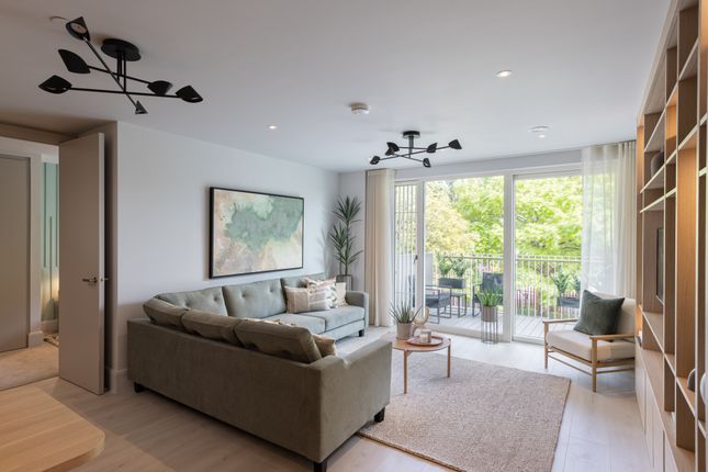 Flat for sale in 74 Portsmouth Road, Cobham