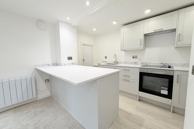 Apartment B, 17-18, York Place, Harrogate photo 3