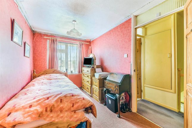 Terraced house for sale in Grenaby Avenue, Croydon