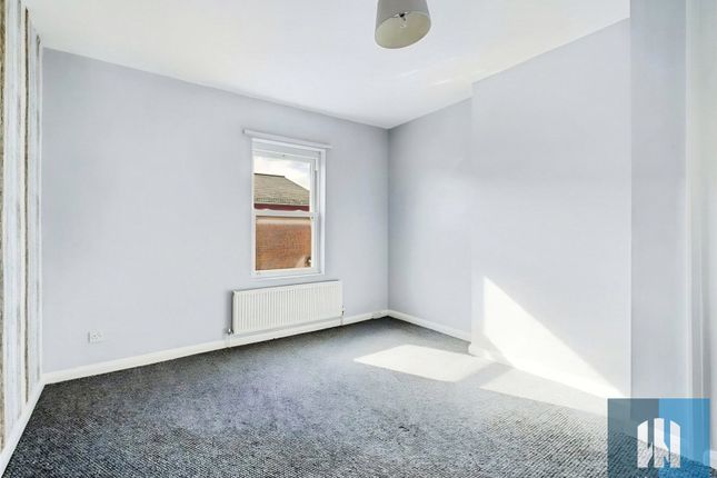 37, Princess Street, West Yorkshire photo 4