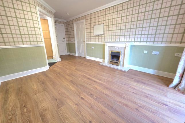 2 Boveney,, Bede Village, Bedworth photo 2