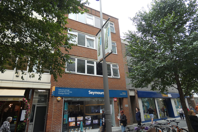 Thumbnail Property to rent in Winston Lodge, Commercial Way, Woking, Surrey