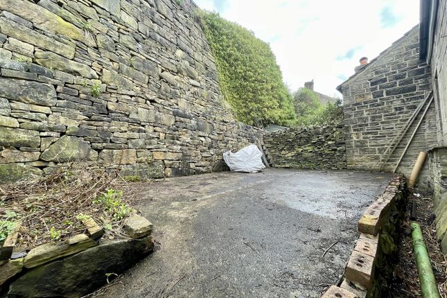 Cottage for sale in South Lane, Holmfirth