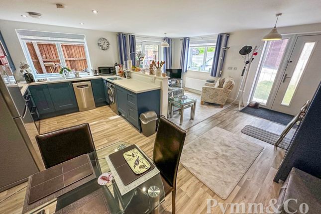 7, Upcher Crescent, Sheringham photo 4