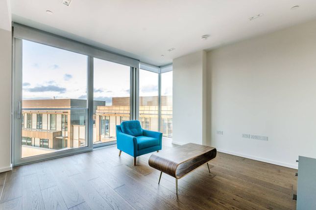Thumbnail Flat to rent in Lillie Square, Earls Court, London