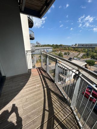225 Picton, Watkiss Way, Cardiff photo 5