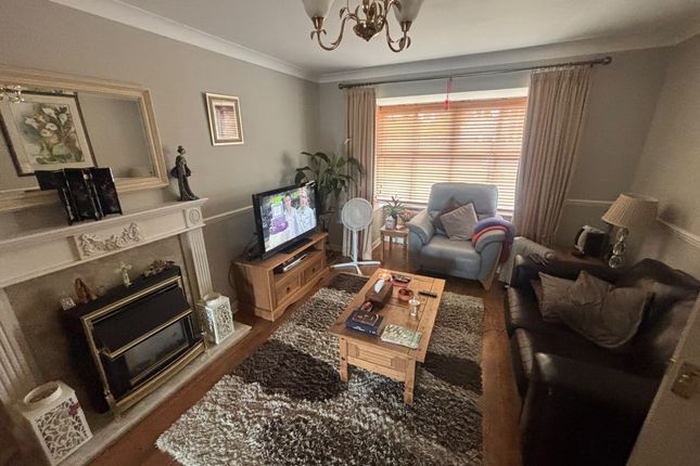 17, Framlingham Road, Peterborough photo 2