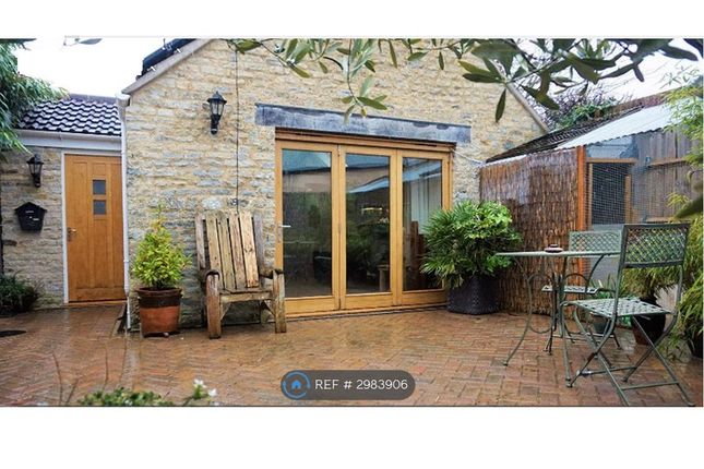 2 bed property for rent in Eastfield Avenue, Bath BA1