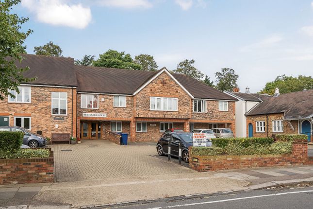 Parking/garage for sale in Hertswood Court, Hillside Gardens, Barnet