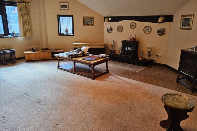 Setters Bassett Wood Road, Southampton photo 4