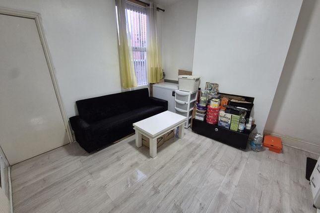 5, Forest Road, Leicester photo 4
