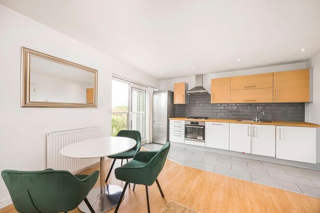 Flat 15, Tequila Wharf, London photo 2