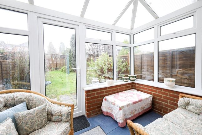 44, Fox Road, Surrey photo 3