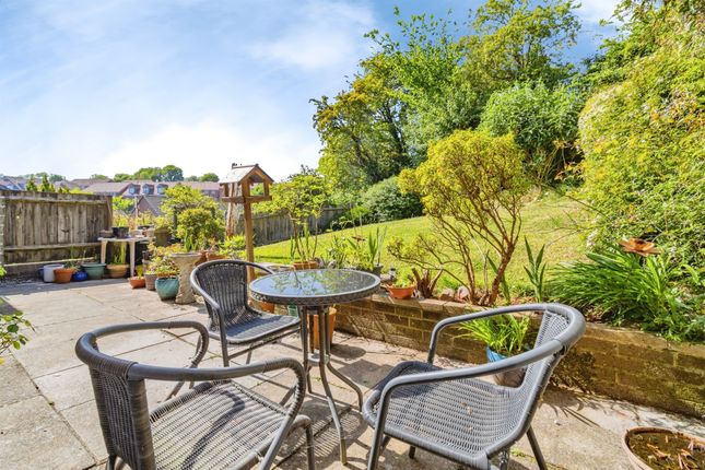 24, Lutyens Drive, Paignton photo 2