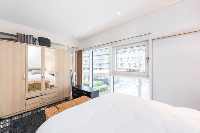 Property to rent in Gatliff Road, Chelsea, London