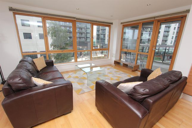 Livingroom1.Jpg