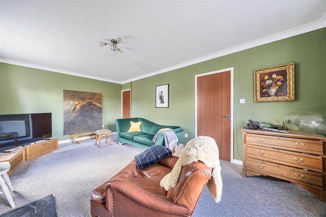34, Meadowside, Beaminster photo 3
