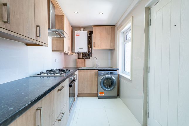 130 Harehills Lane, Leeds photo 4