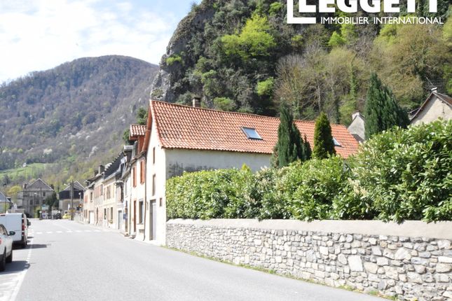 Thumbnail Villa for sale in Saint-Béat-Lez, Haute-Garonne, Occitanie