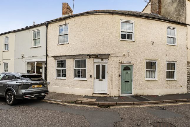 3-bed house on 1 Twin Cottages, Silver Street, Axminster, £200,000