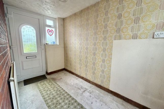 53, Hele Gardens, Plymouth photo 3