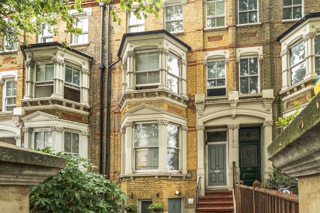 Flat 2, 286, Queens Road, London photo 2