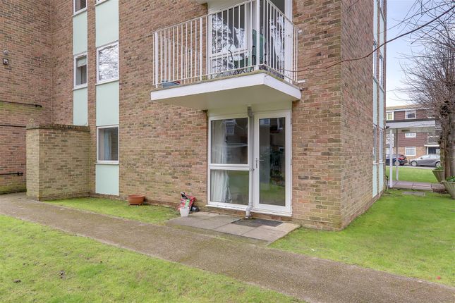 Flat for sale in Dorchester Gardens, Worthing