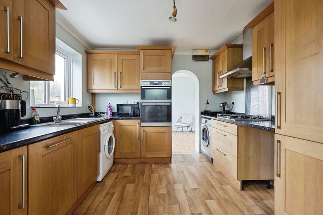 15, Castle Mount, Salisbury photo 4