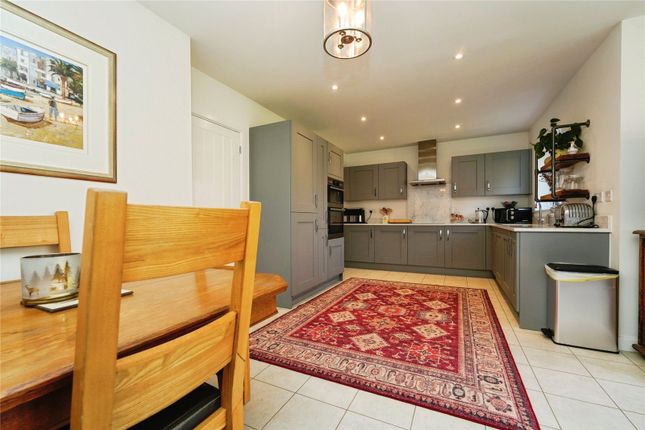 36, Millis Road, Carterton photo 4