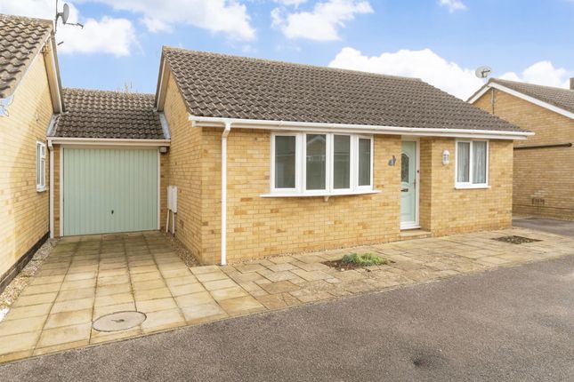 Thumbnail Bungalow for sale in Gower Road, Royston