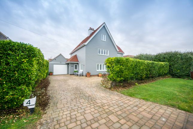 Thumbnail Detached house for sale in Sea Drive, Felpham