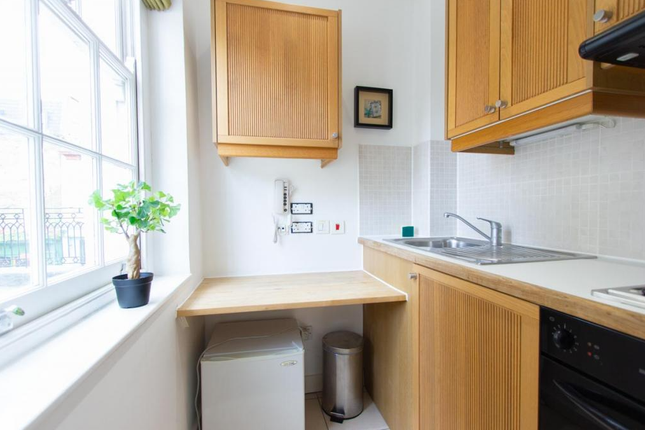 Flat 301, 192 North Gower Street, Euston photo 4