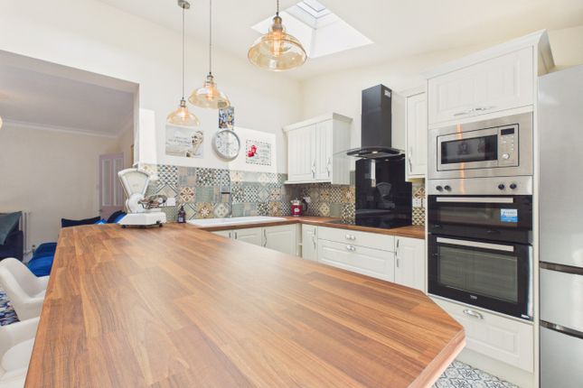11 Hallgate, Cottingham, East Riding of Yorkshire photo 4