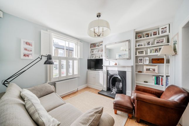 35, Chalford Road, London photo 3