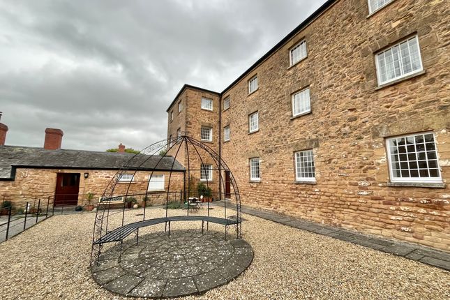 12, Sir Gilbert Scott Court, Williton photo 5