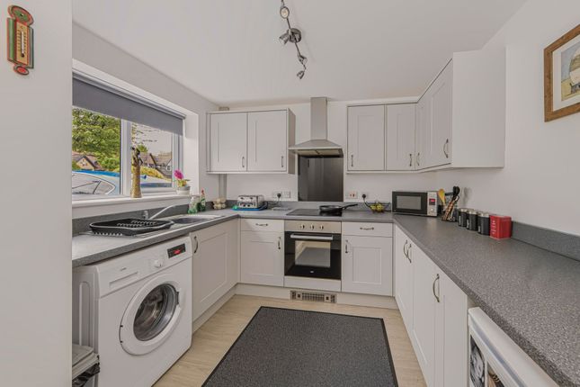 15 Valerian Way, Stoke-On-Trent photo 3