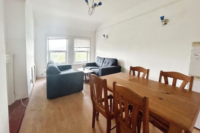 44, PONTYPRIDD photo 4