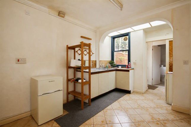 25, Morton Street, Leamington Spa photo 4