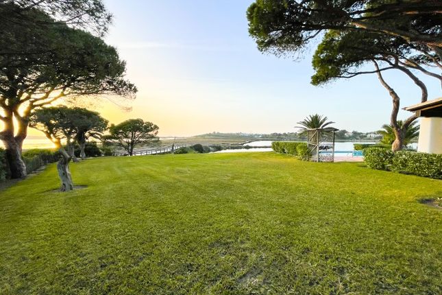 Villa for sale in Quinta Do Lago, Almancil, Loulé