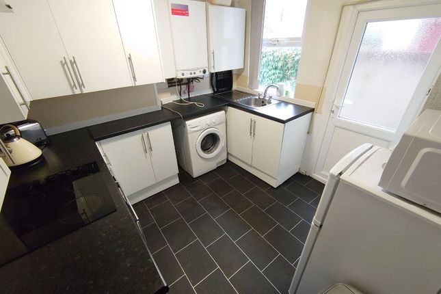 91 Empress Road, Liverpool photo 4