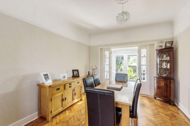 6, Stratford Avenue, Hillingdon photo 3