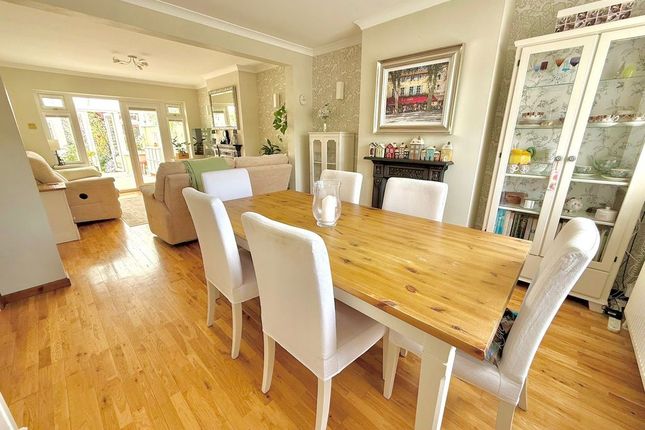 104, Drovers Way, Dunstable photo 3